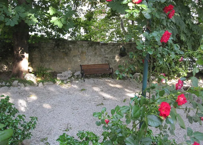 法伍斯塔别墅住宿加早餐旅馆 的里雅斯特